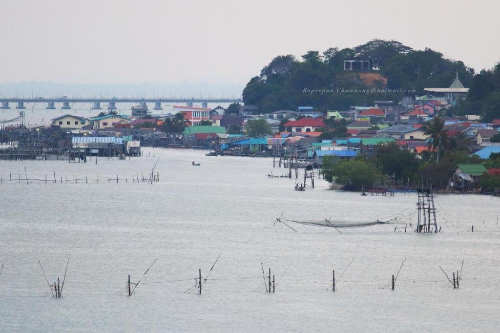 Lake Inn Hotel Songkhla Buitenkant foto