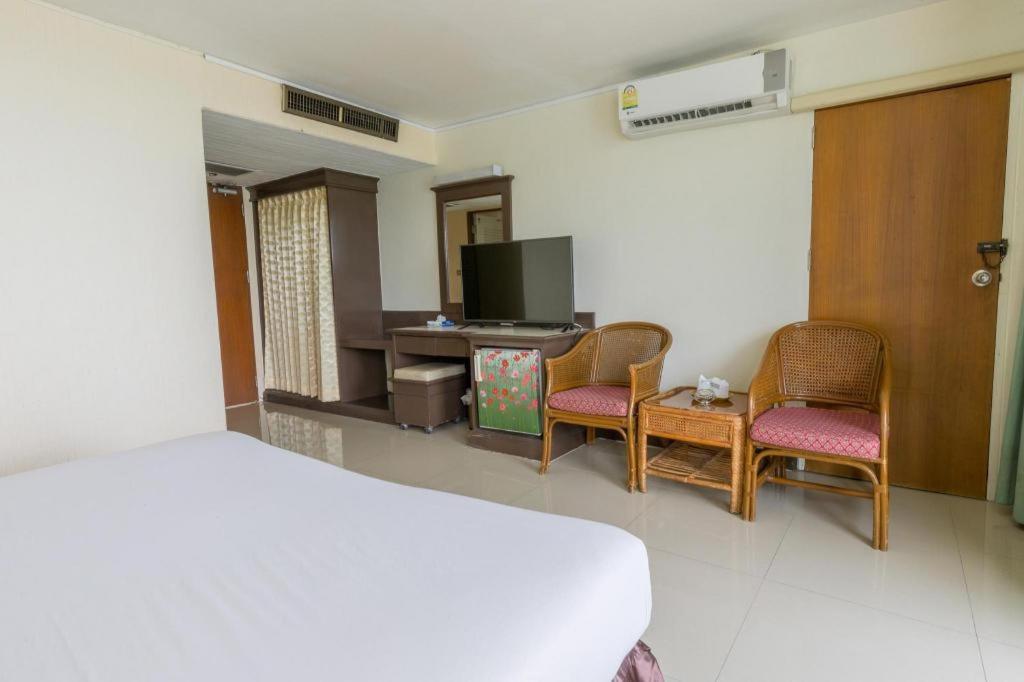 Lake Inn Hotel Songkhla Buitenkant foto