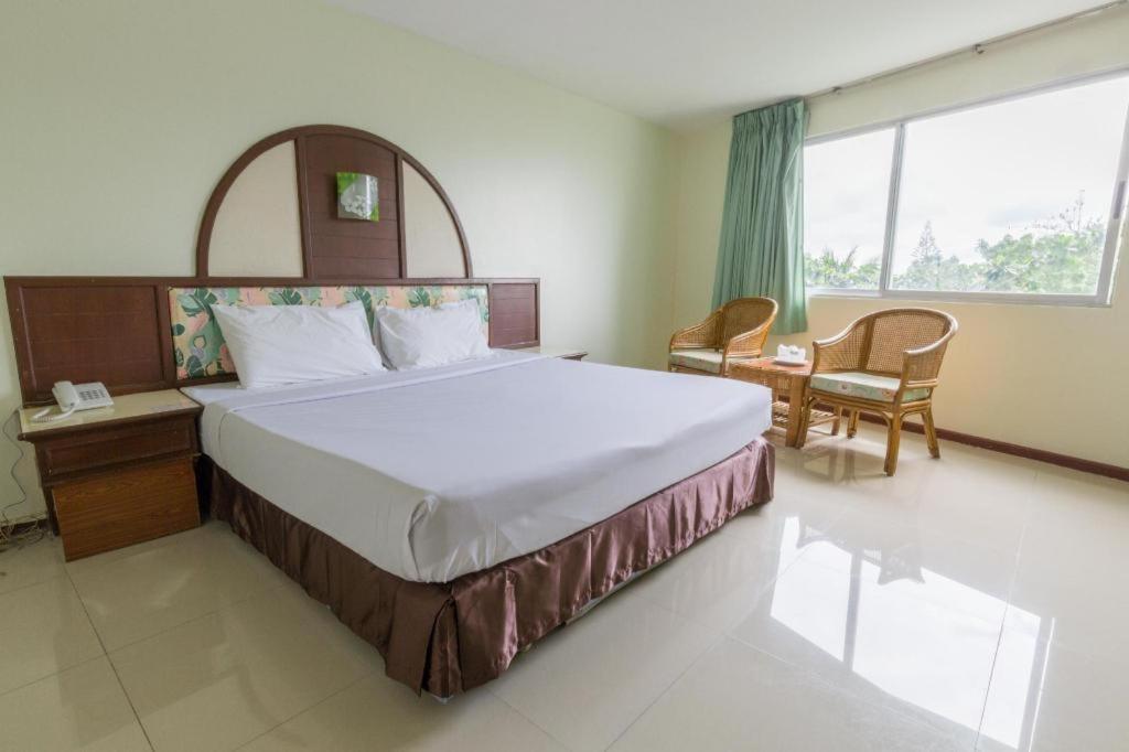 Lake Inn Hotel Songkhla Buitenkant foto