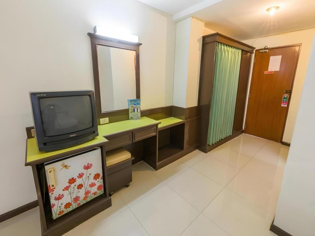 Lake Inn Hotel Songkhla Buitenkant foto